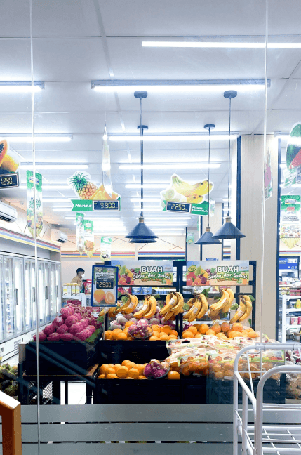 Grocery stores & supermarkets